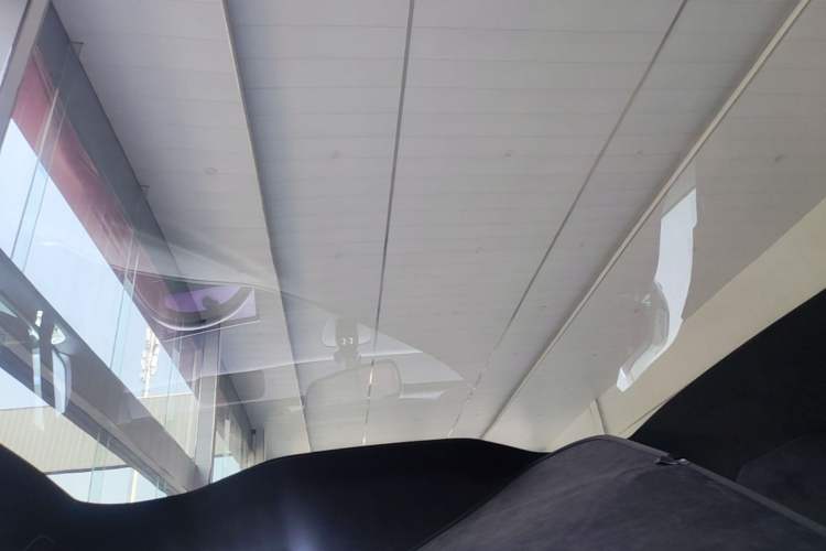 Used Nio EC6 2023 75 kWh Headliner