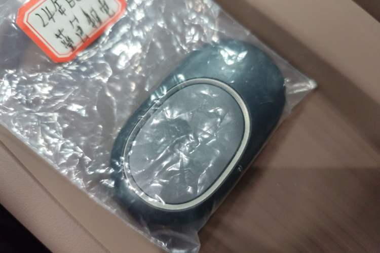Used Nio EC6 2023 75 kWh Interior 1