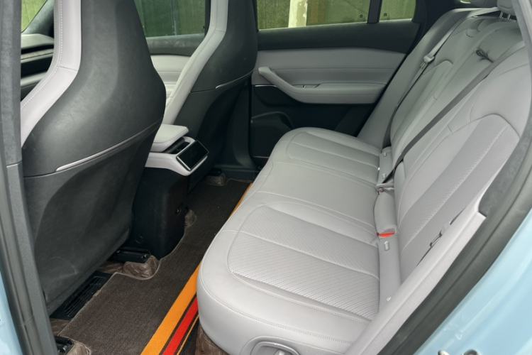 Used Nio EC6 2023 75 kWh Interior 2