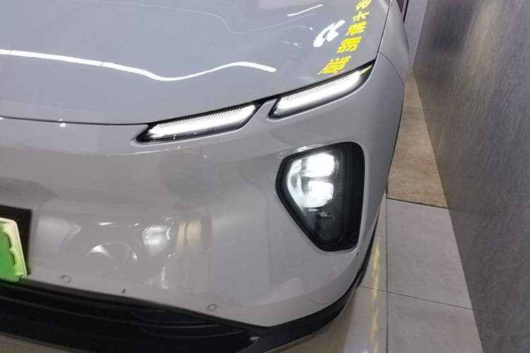Used Nio EC6 2023 75 kWh Left Front Headlight