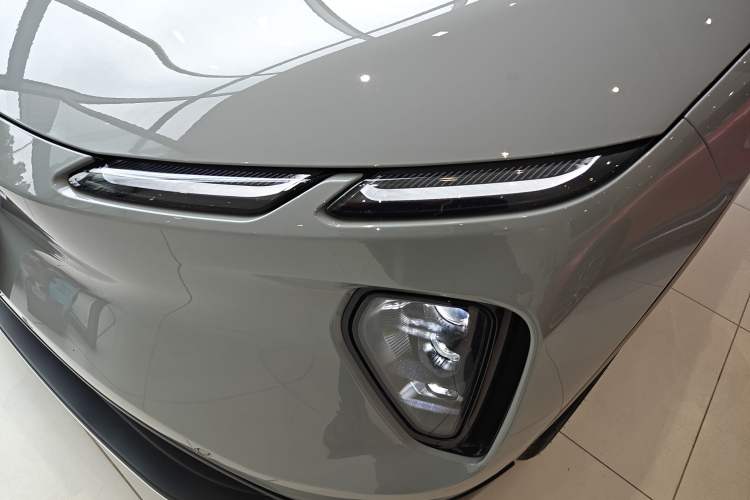 Used Nio EC6 2023 75 kWh Left Front Headlight