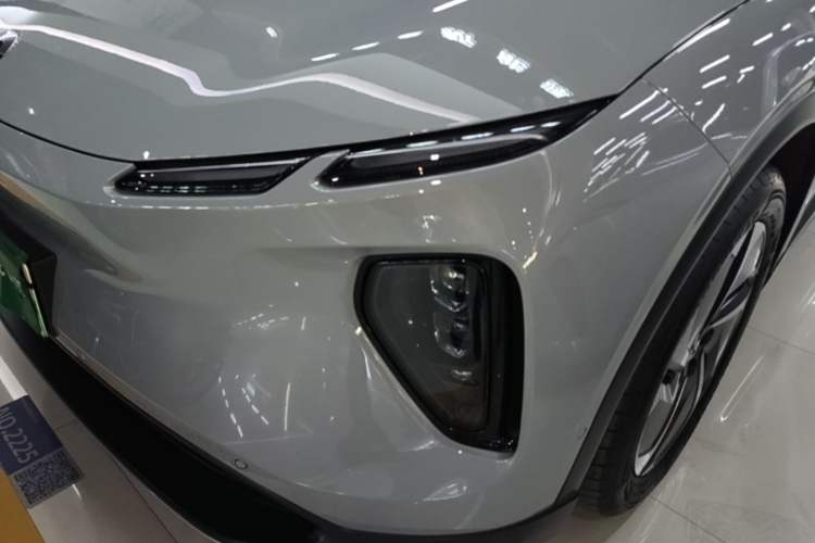 Used Nio EC6 2023 75 kWh Left Front Headlight