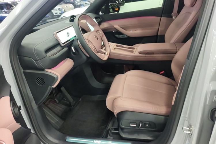 Used Nio EC6 2023 75 kWh Left Front Seat
