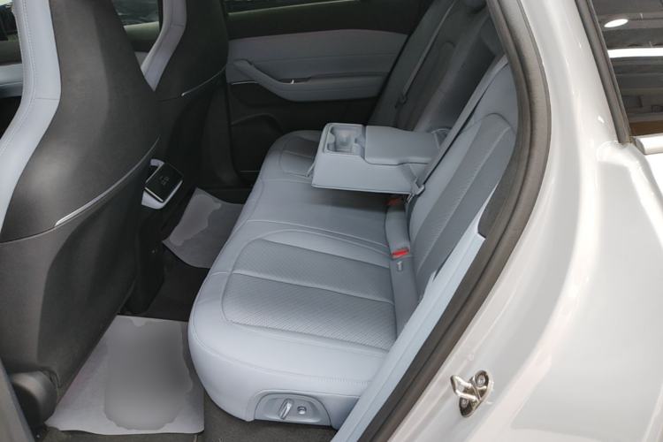 Used Nio EC6 2023 75 kWh Left Rear Seat