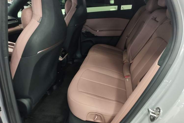 Used Nio EC6 2023 75 kWh Left Rear Seat