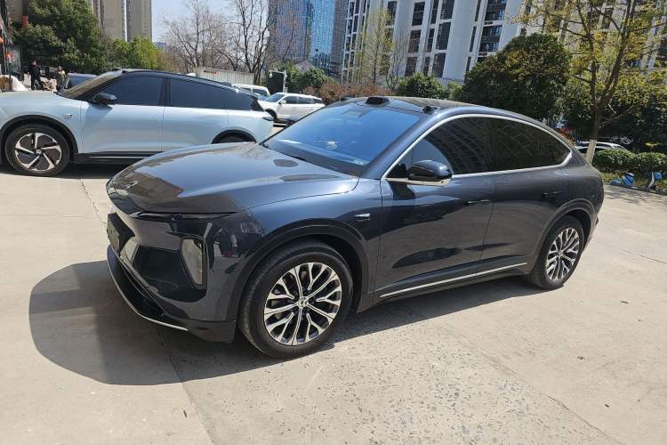 Used Nio EC6 2023 75 kWh Left Side