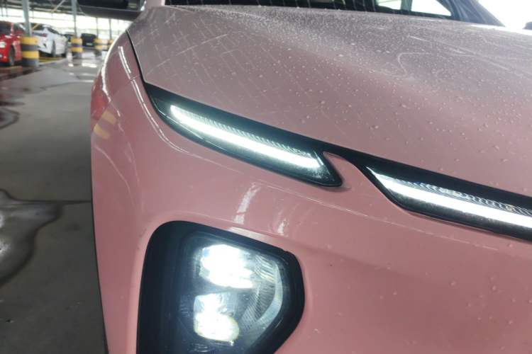 Used Nio EC6 2023 75 kWh Right Front Headlight