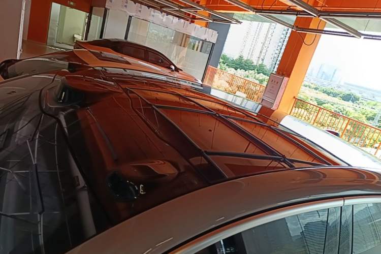 Used Nio EC6 2023 75 kWh Roof