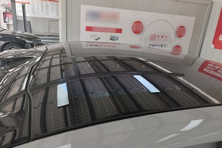 Used Nio EC6 2023 75 kWh Roof