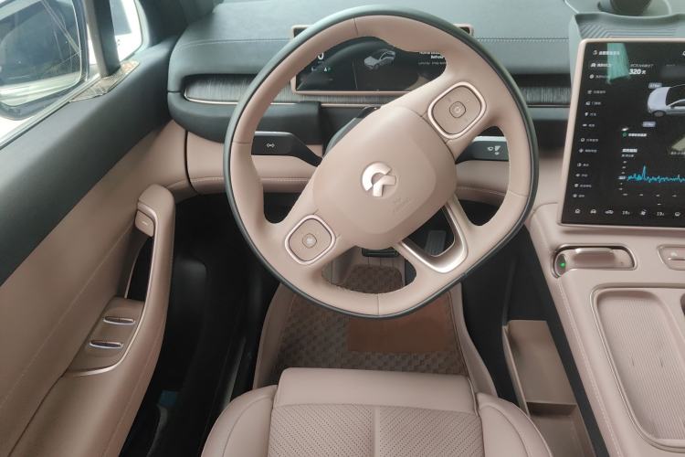 Used Nio EC6 2023 75 kWh Steering Wheel