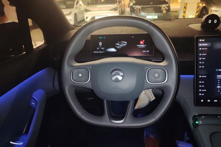 Used Nio EC6 2023 100kWh Steering Wheel