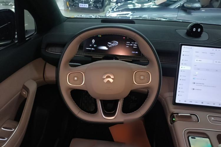 Used Nio EC6 2023 75 kWh Steering Wheel