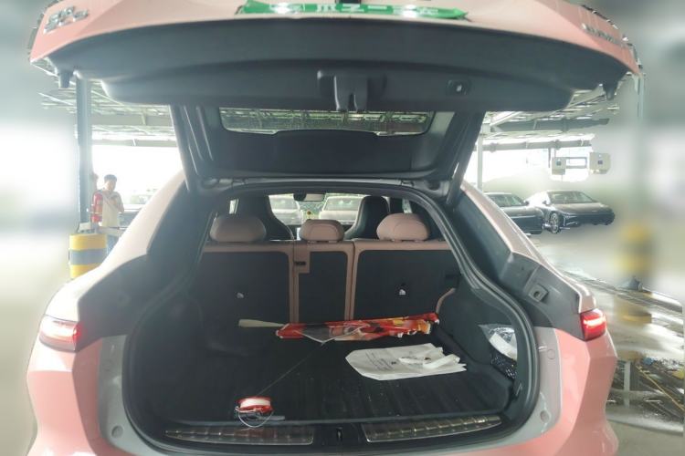 Used Nio EC6 2023 75 kWh Trunk
