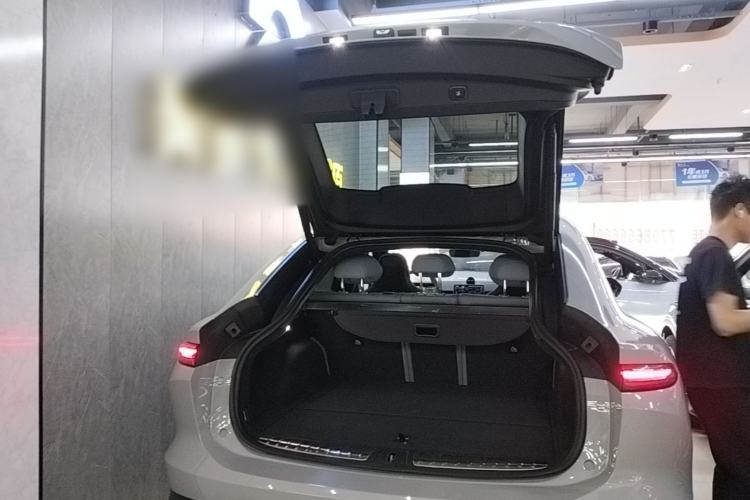 Used Nio EC6 2023 75 kWh Trunk