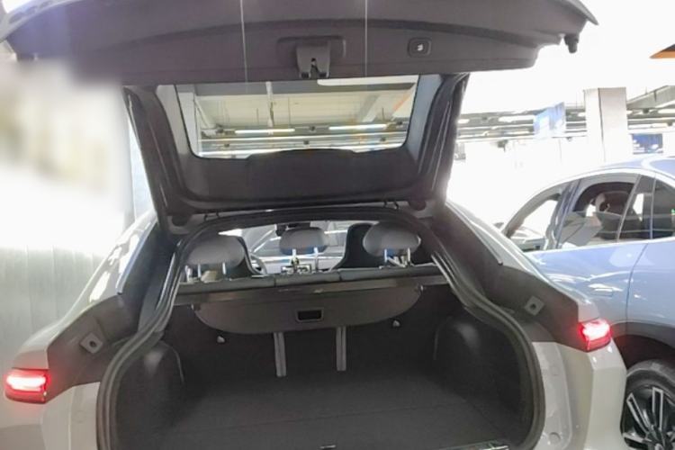 Used Nio EC6 2023 75 kWh Trunk
