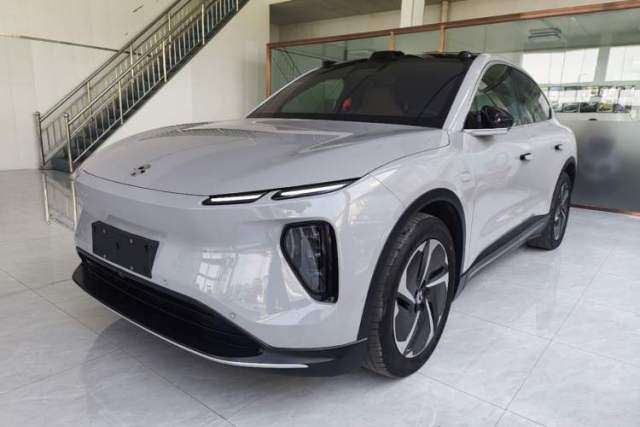 Nio EC6 2023 75 kWh usado