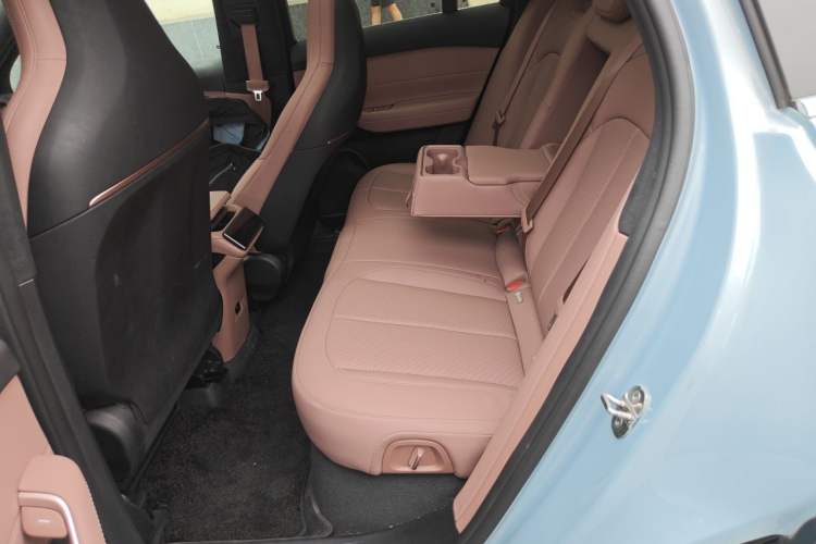 Used Nio EC6 2023 75 kWh Left Rear Seat