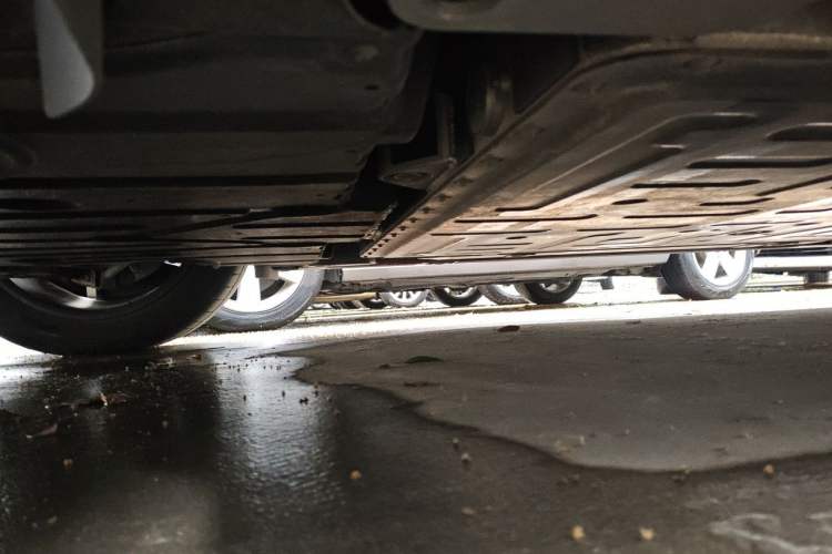Used Nio EC6 2023 75 kWh Chassis Rear Right