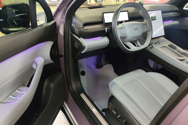 Used Nio EC6 2023 75 kWh Driver Seat
