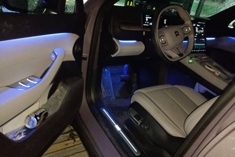 Used Nio EC6 2023 75 kWh Driver Seat