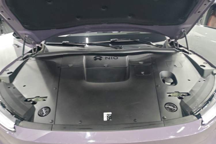 Used Nio EC6 2023 100kWh Engine Bay
