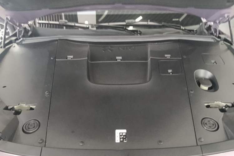 Used Nio EC6 2023 75 kWh Engine Bay