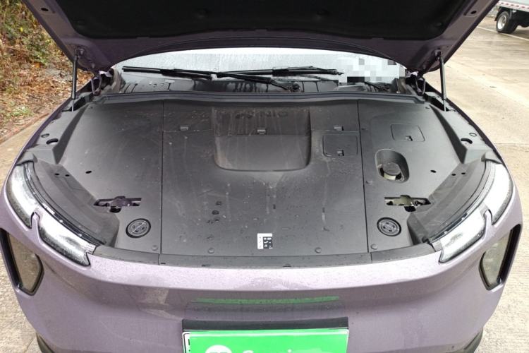 Used Nio EC6 2023 75 kWh Engine Bay