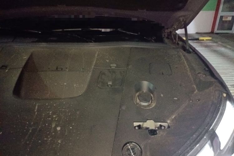 Used Nio EC6 2023 75 kWh Engine Bay Left