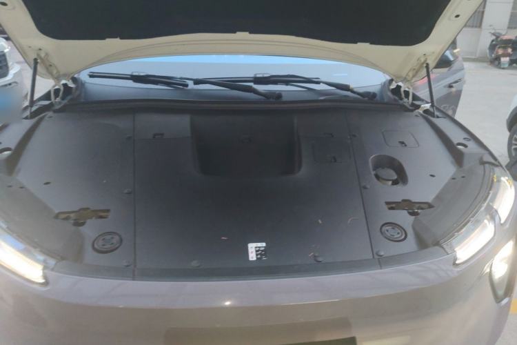 Used Nio EC6 2023 75 kWh Engine Bay