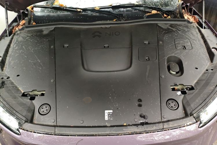 Used Nio EC6 2023 75 kWh Engine Bay