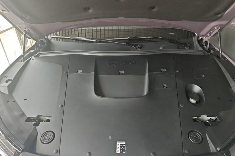 Used Nio EC6 2023 75 kWh Engine Bay