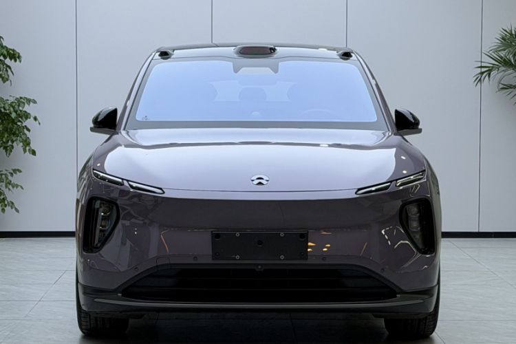 Used Nio EC6 2023 100kWh Exterior 2