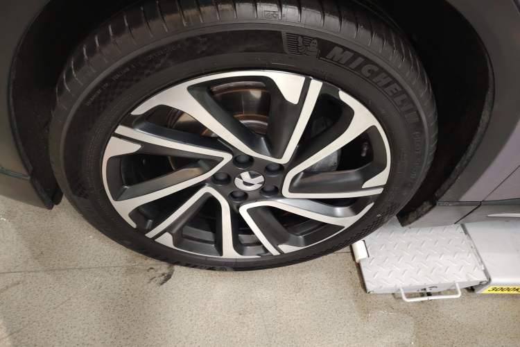 Used Nio EC6 2023 75 kWh Exterior 4