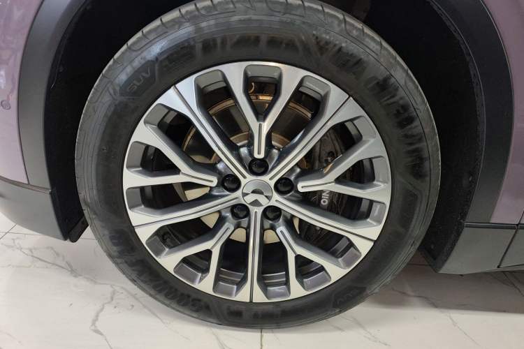 Used Nio EC6 2023 75 kWh Exterior 4