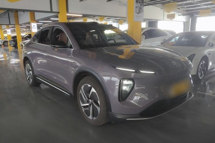 Used Nio EC6 2023 75 kWh Front Right 45 Deg