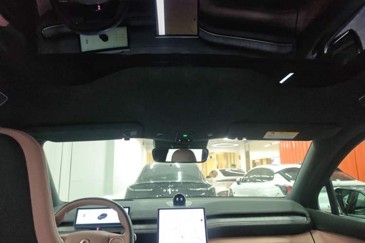 Used Nio EC6 2023 100kWh Headliner