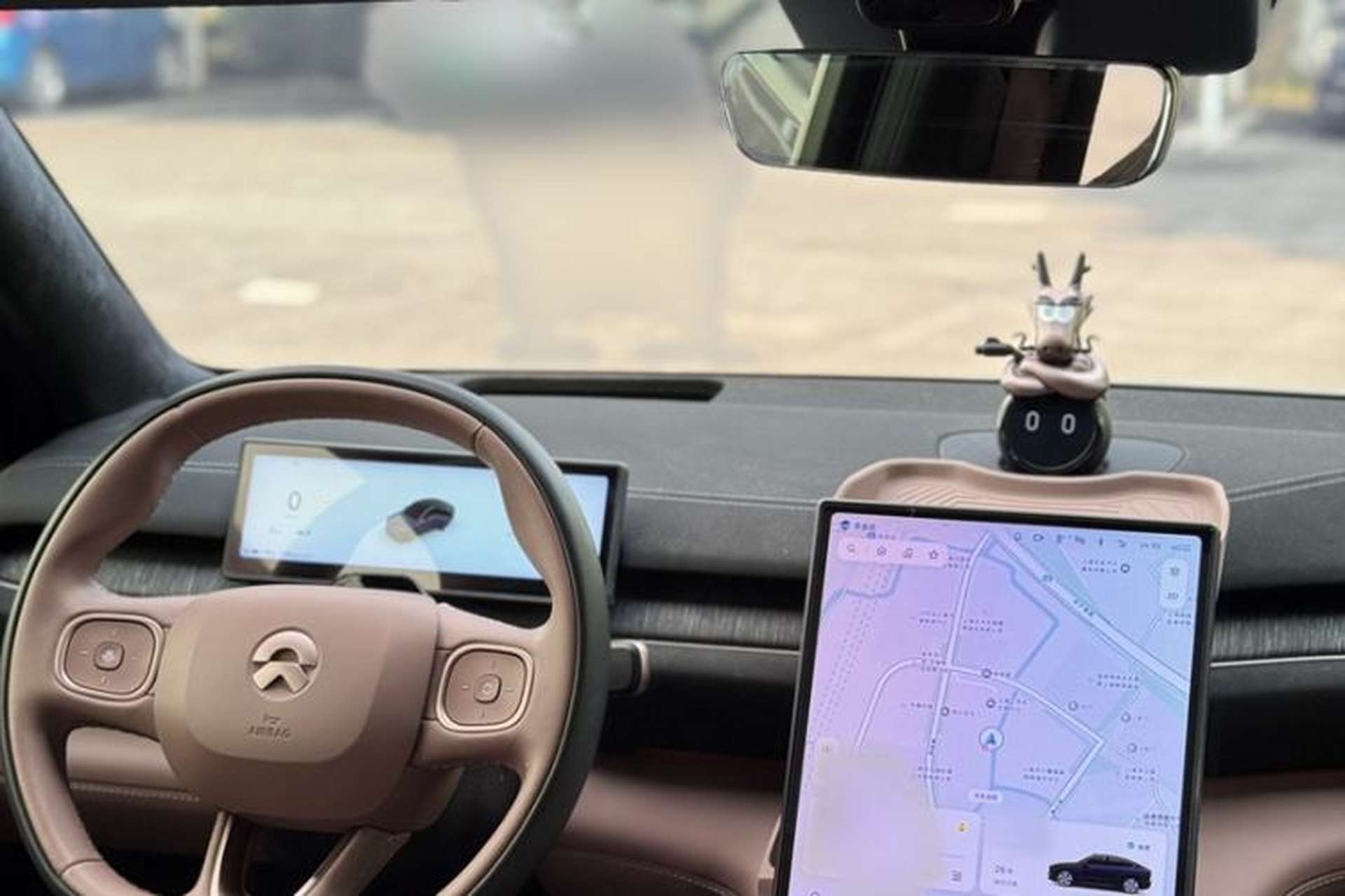 Used Nio EC6 2023 75 kWh Interior 2
