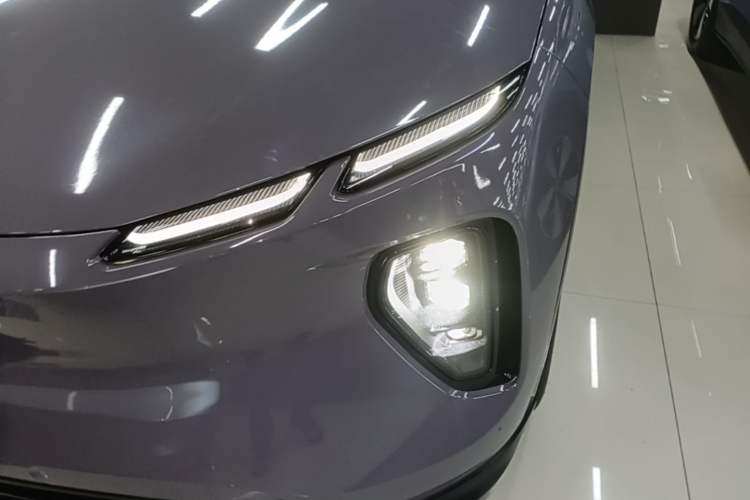 Used Nio EC6 2023 75 kWh Left Front Headlight