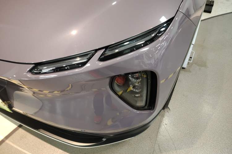 Used Nio EC6 2023 75 kWh Left Front Headlight