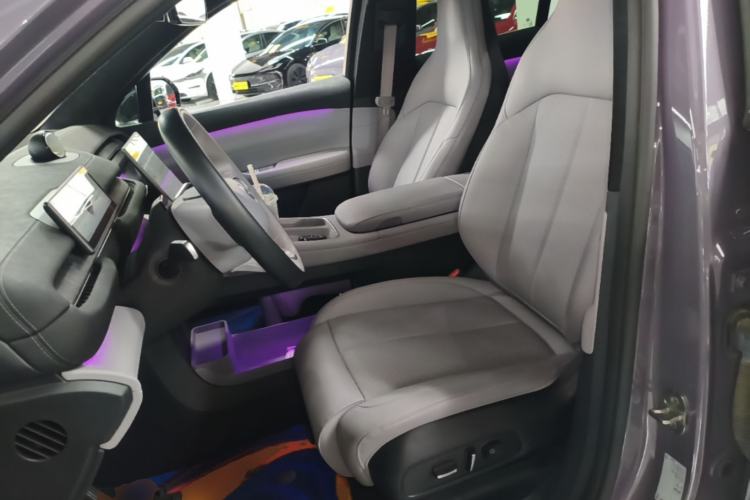 Used Nio EC6 2023 75 kWh Left Front Seat