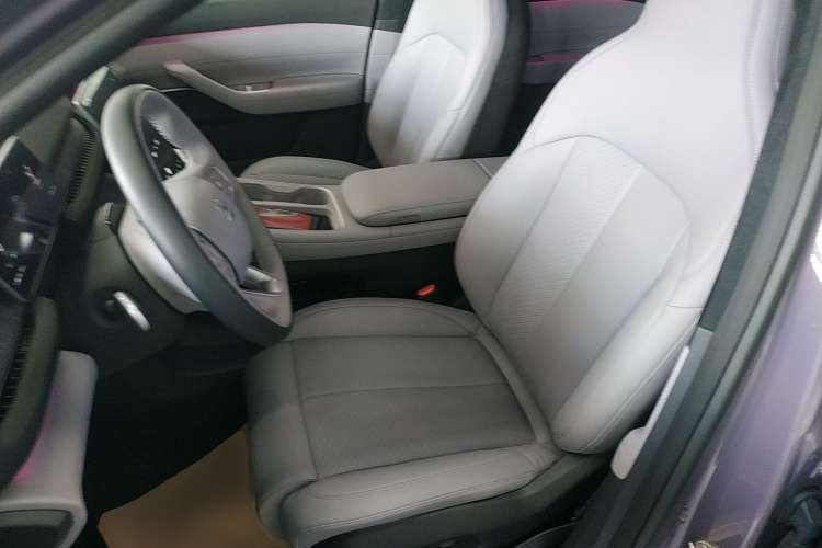Used Nio EC6 2023 75 kWh Left Front Seat