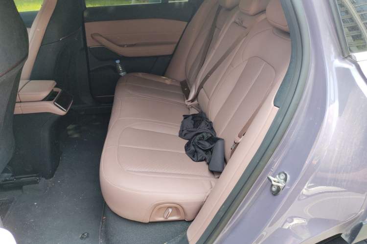 Used Nio EC6 2023 75 kWh Left Rear Seat