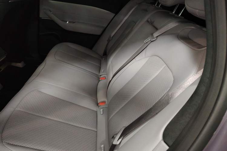 Used Nio EC6 2023 75 kWh Left Rear Seat