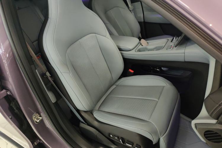 Used Nio EC6 2023 75 kWh Right Front Seat