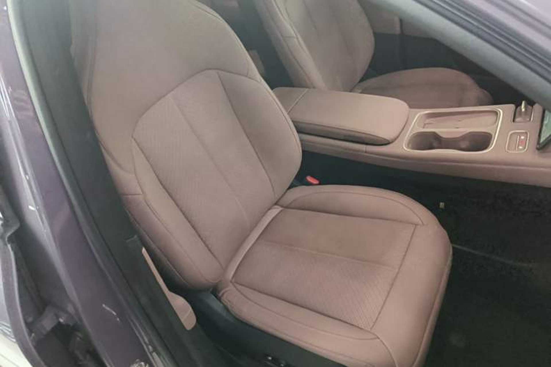 Used Nio EC6 2023 75 kWh Right Front Seat