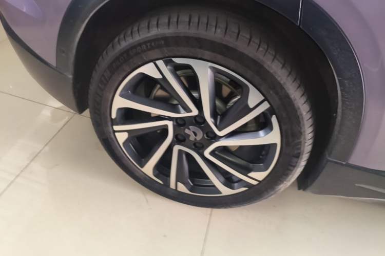 Used Nio EC6 2023 75 kWh Right Rear Wheel Hub