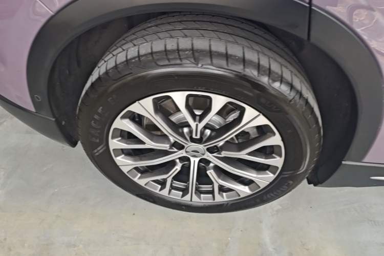 Used Nio EC6 2023 75 kWh Right Rear Wheel Hub