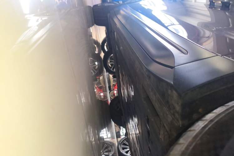 Used Nio EC6 2023 75 kWh Right Side Sill