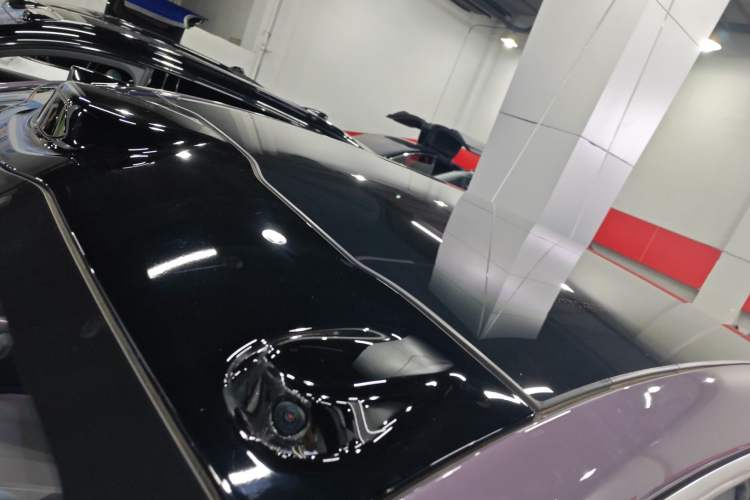 Used Nio EC6 2023 100kWh Roof