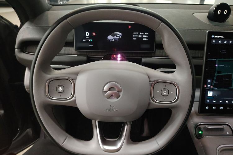 Used Nio EC6 2023 75 kWh Steering Wheel